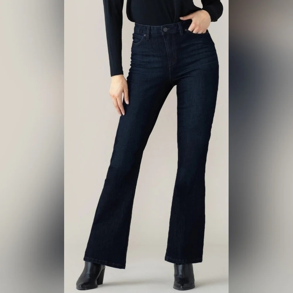Frankie Flare Jean by  LRJ